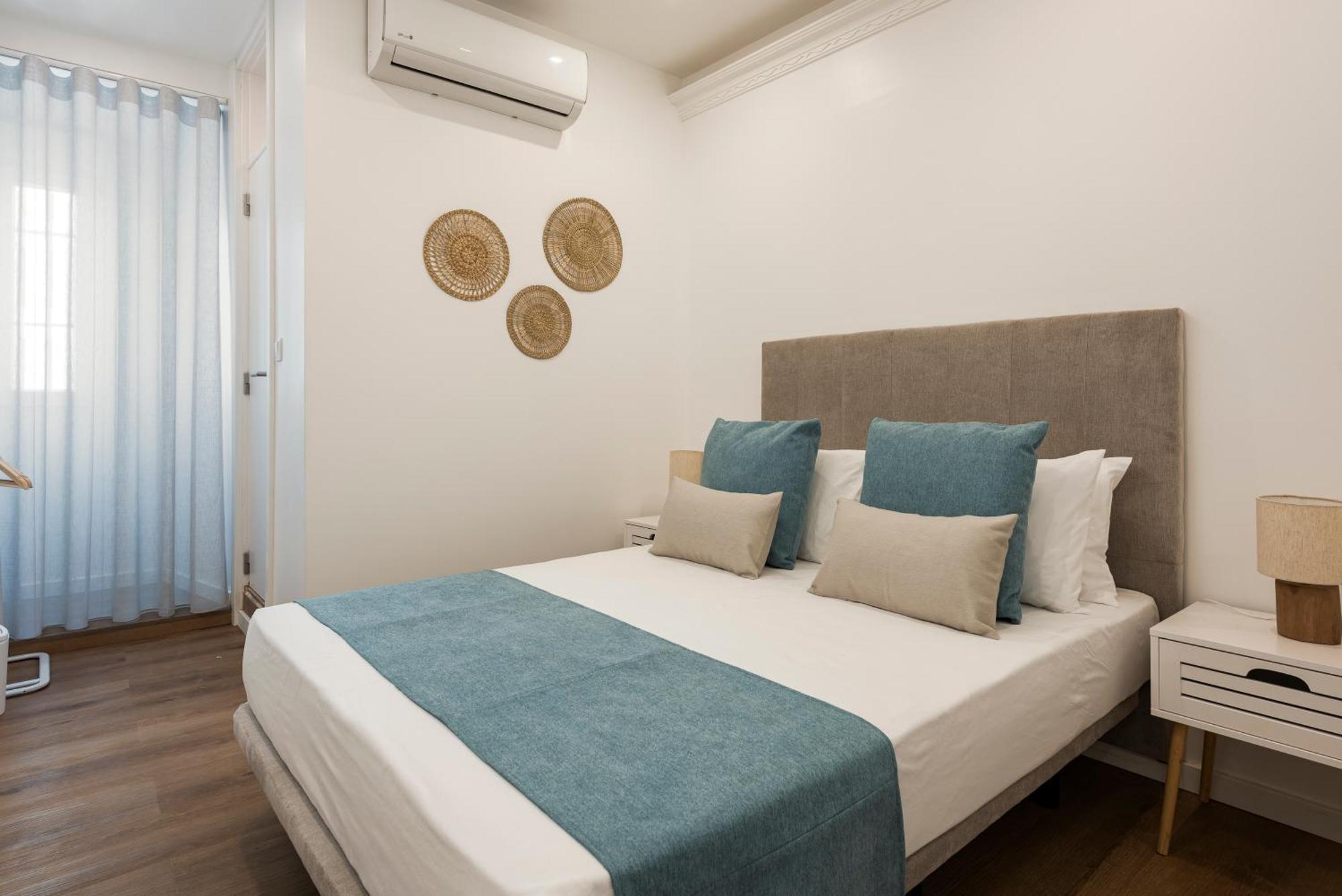 Madalena Hostel E Suites Фаро Екстериор снимка