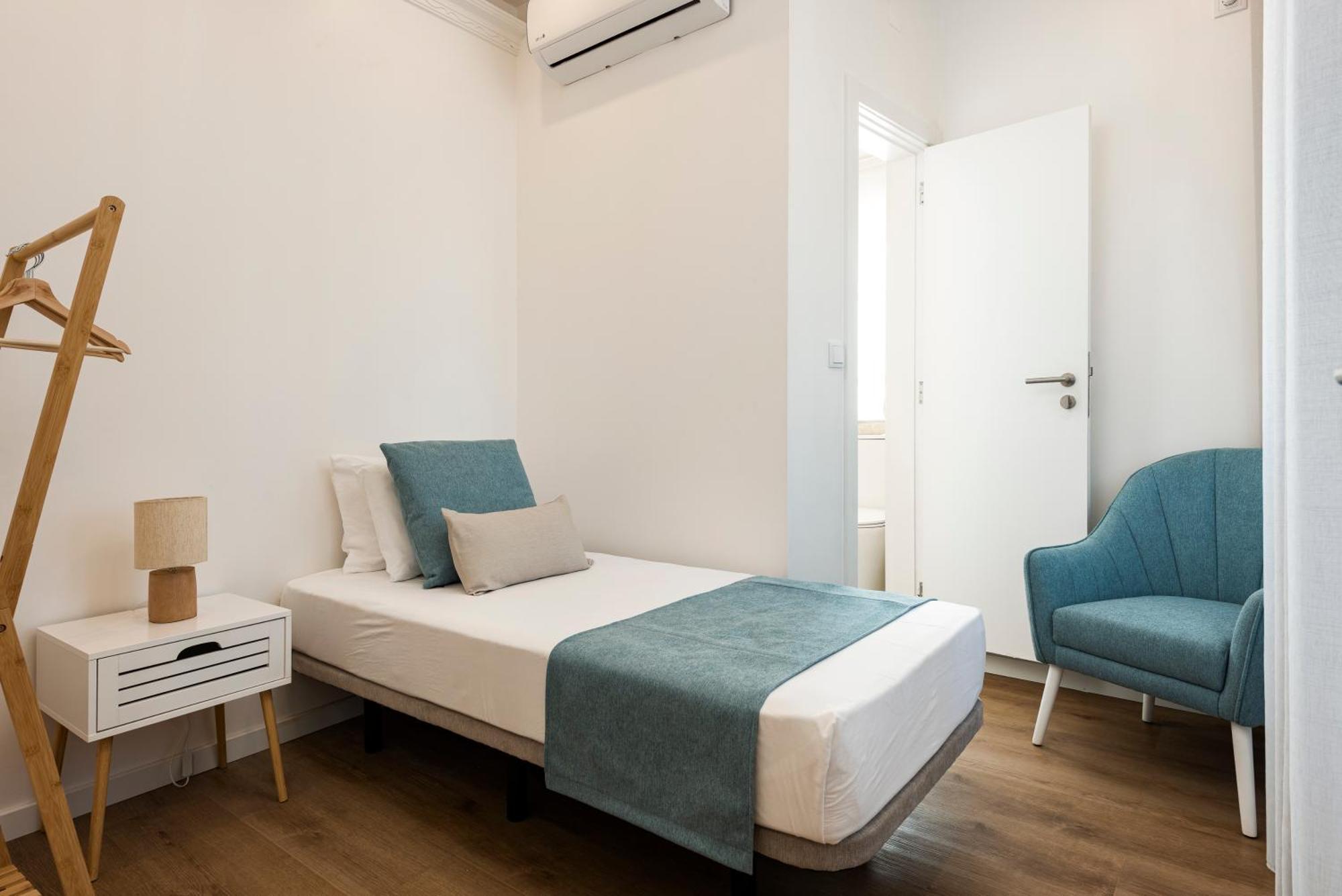 Madalena Hostel E Suites Фаро Екстериор снимка